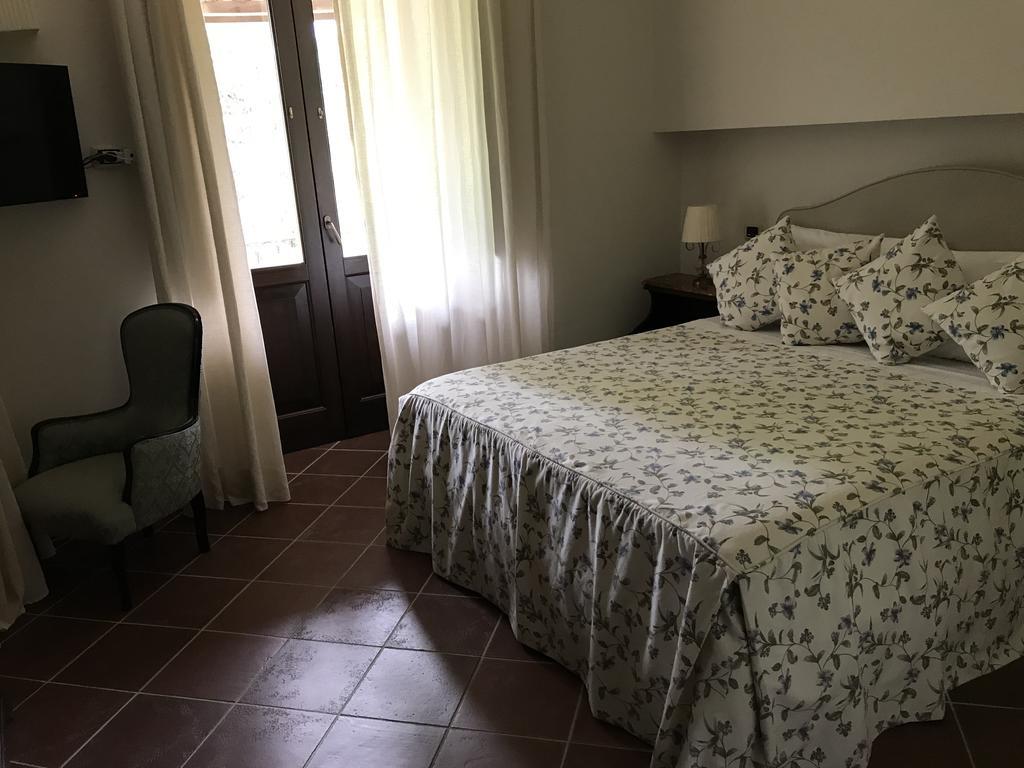 Il Casale Di Riardo Luxury B&B Exterior foto